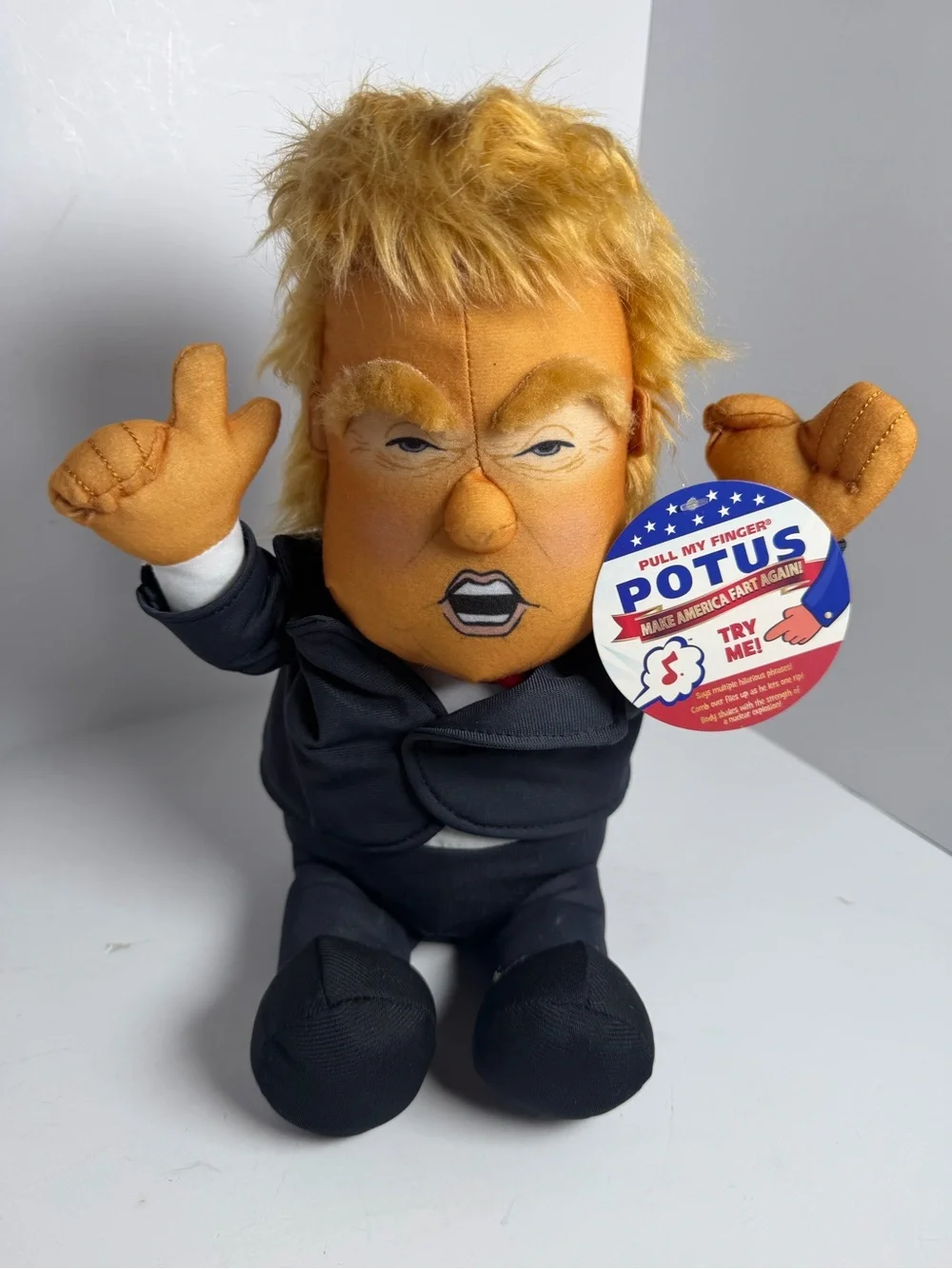 Pull My Finger POTUS Donald Trump Plush Farting Animated Doll NWT